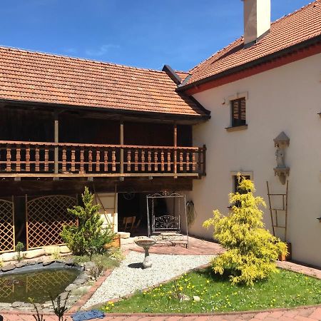 Zamecek Zdiky - Moderni Velky Apartman Bujanov 외부 사진