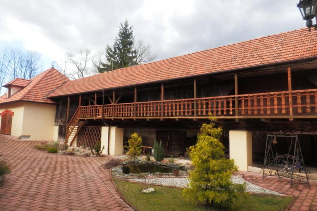 Zamecek Zdiky - Moderni Velky Apartman Bujanov 외부 사진